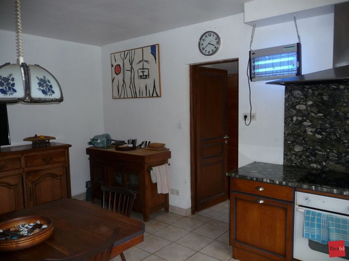 Image No.18-4 Bed Property for sale