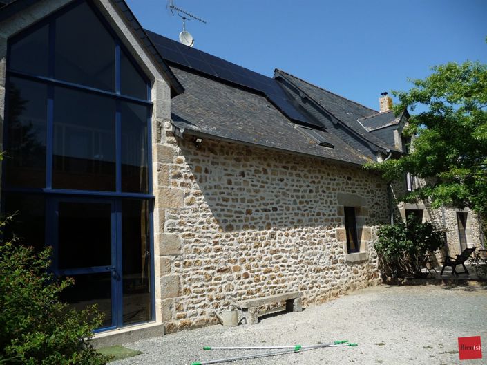 Image No.4-4 Bed Property for sale