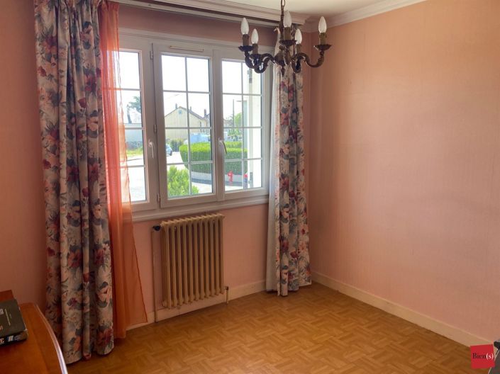 Image No.15-4 Bed House for sale