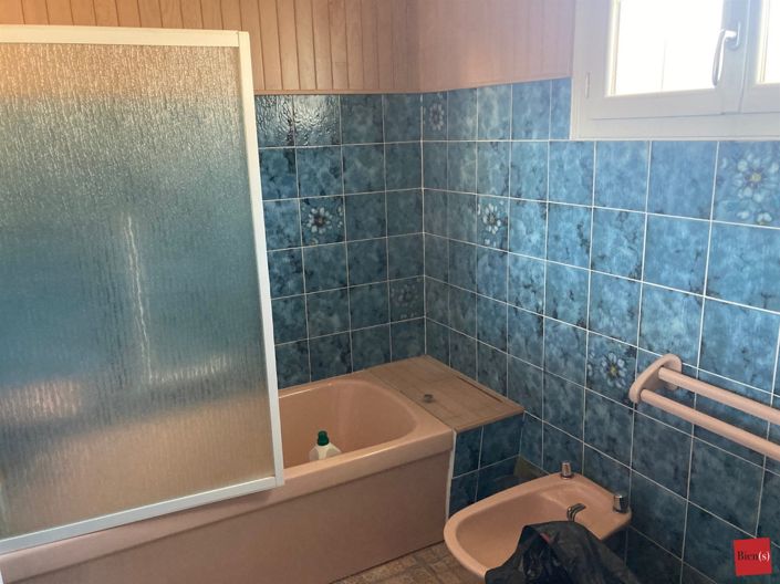 Image No.16-4 Bed House for sale