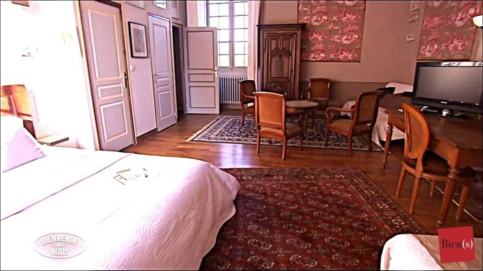 Image No.10-11 Bed Property for sale