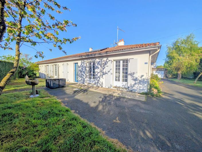 Image No.9-3 Bed House for sale