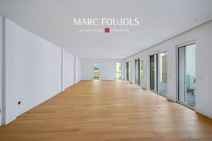 Image No.8-3 Bed Apartment for sale