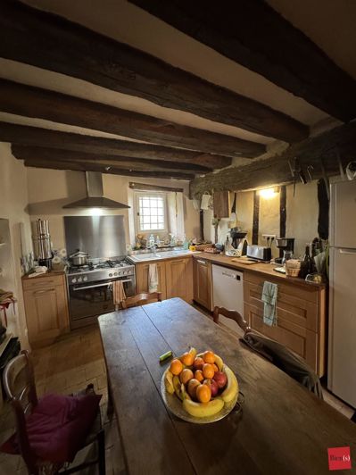 Image No.4-6 Bed Property for sale