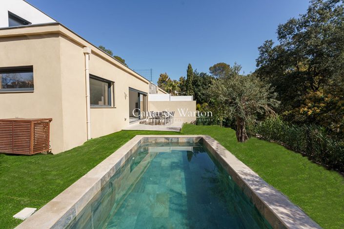 Image No.17-4 Bed House for sale