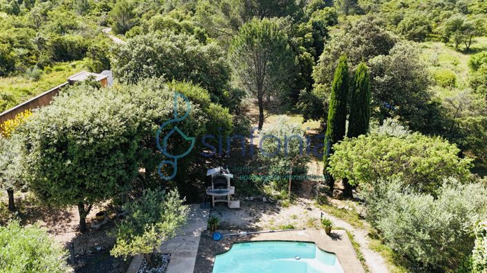 Image No.2-4 Bed House for sale