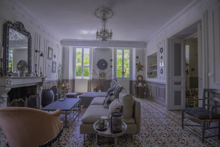 Image No.12-5 Bed House for sale