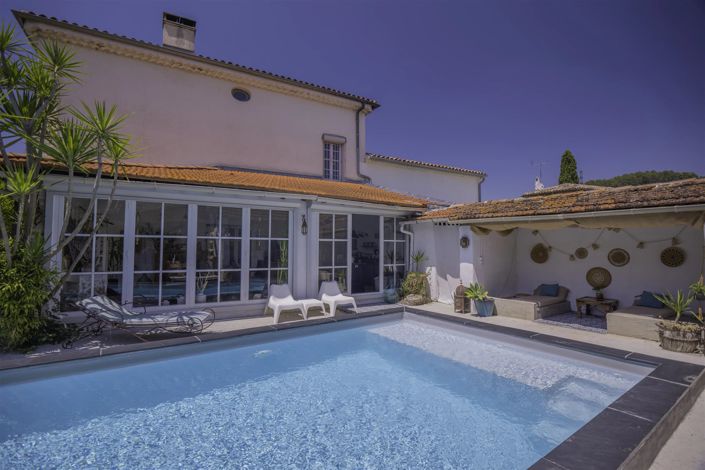 Image No.16-5 Bed House for sale