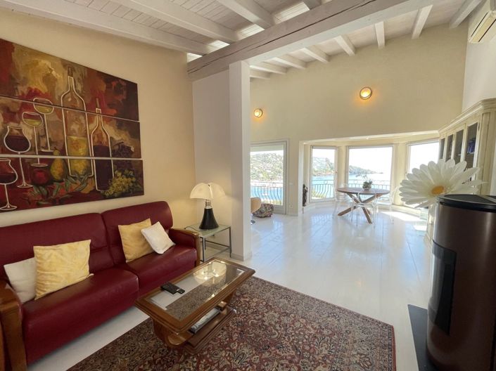 Image No.7-4 Bed House for sale
