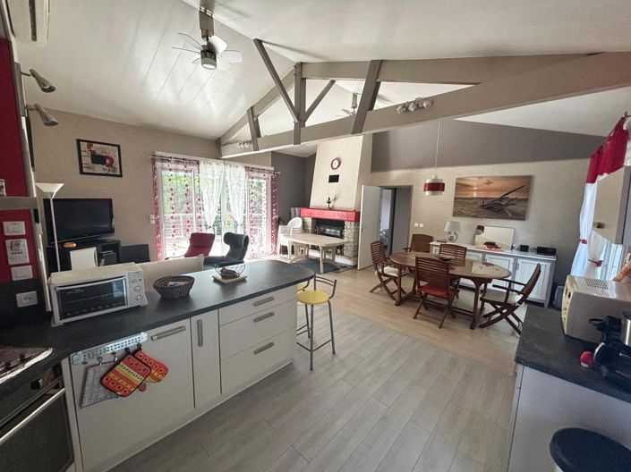 Image No.3-3 Bed House for sale