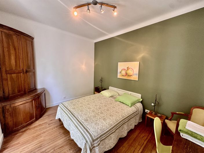 Image No.22-5 Bed House for sale