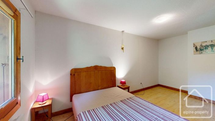 Image No.11-2 Bed Apartment for sale