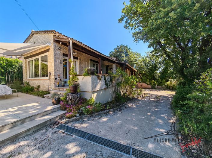 Image No.2-4 Bed House for sale