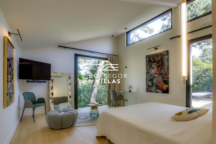 Image No.16-5 Bed House for sale