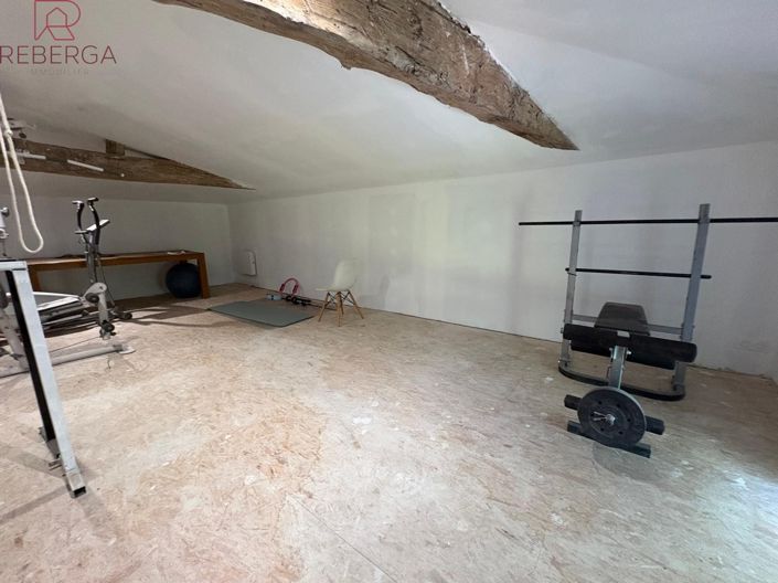 Image No.30-4 Bed House for sale