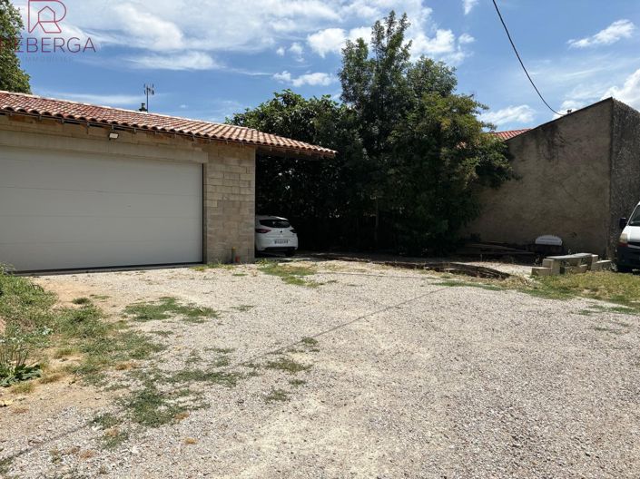 Image No.37-4 Bed House for sale