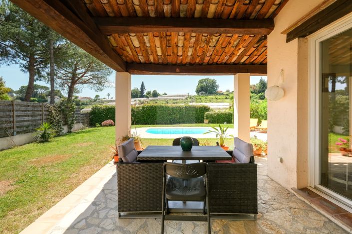 Image No.16-3 Bed House for sale