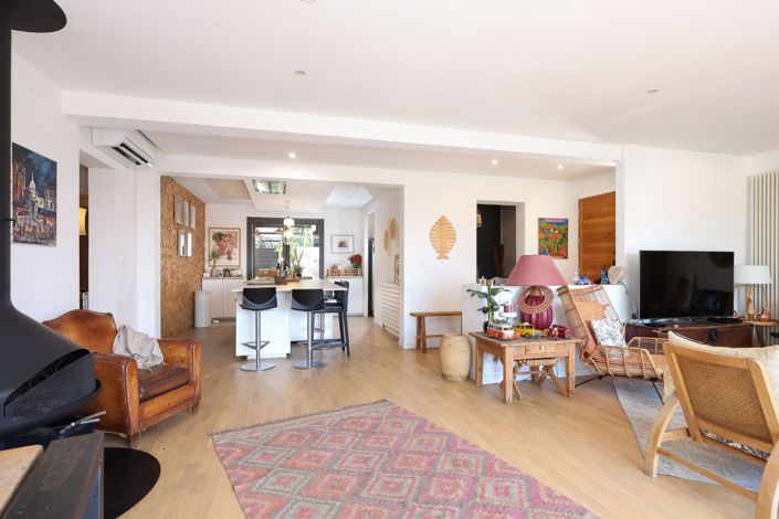 Image No.4-4 Bed House for sale