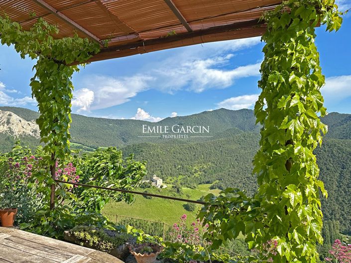Image No.16-5 Bed House for sale