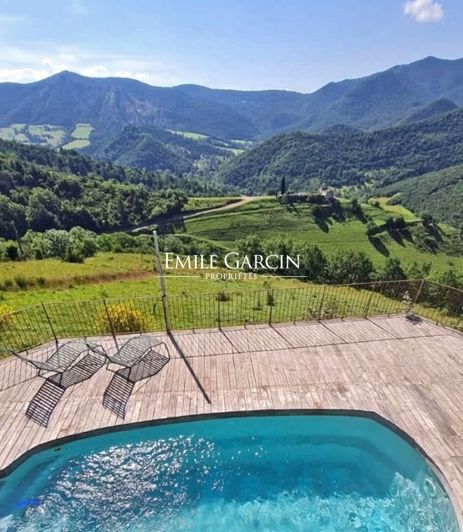 Image No.5-5 Bed House for sale