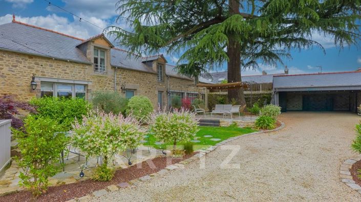 Image No.3-5 Bed Property for sale