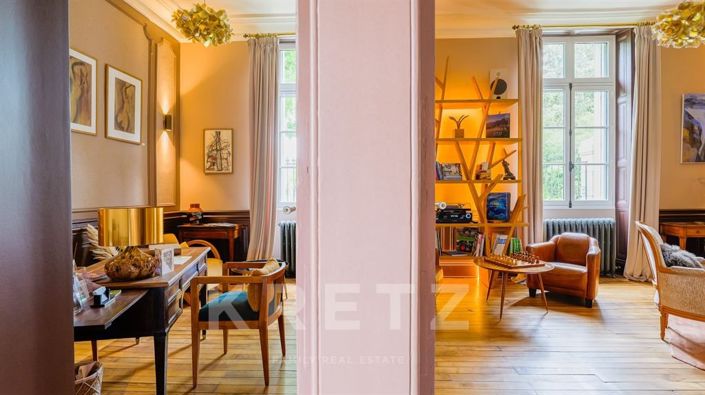 Image No.5-5 Bed Property for sale