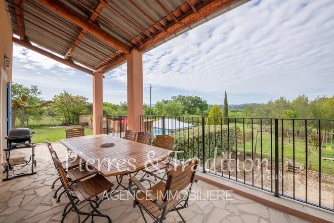 Image No.2-5 Bed House for sale
