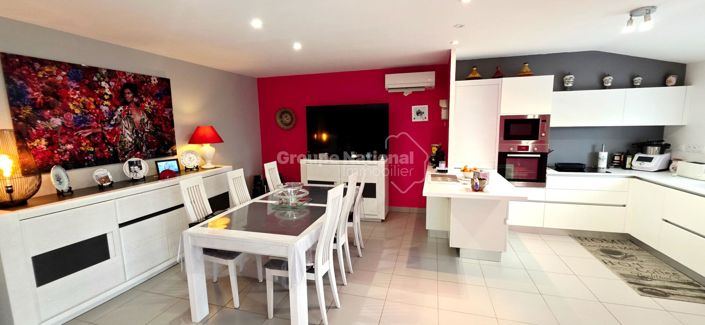 Image No.3-2 Bed House for sale