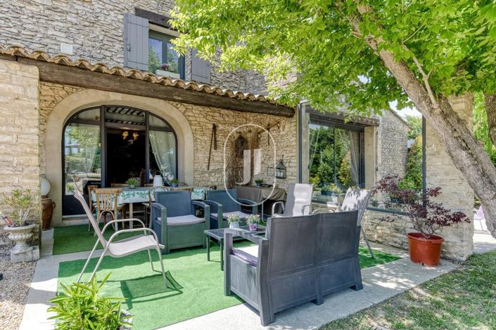 Image No.4-7 Bed House for sale