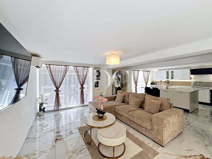 Image No.12-3 Bed House for sale