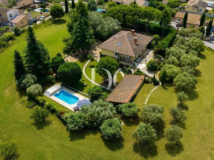 Image No.20-5 Bed House for sale
