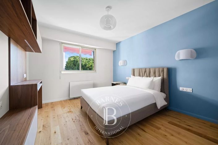 Image No.12-3 Bed Apartment for sale