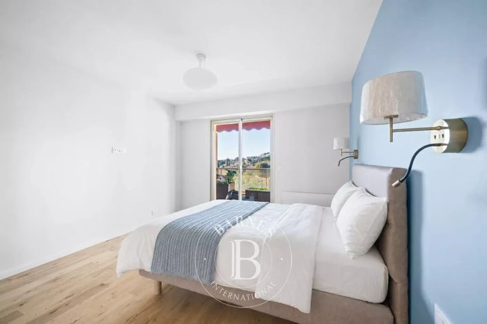 Image No.13-3 Bed Apartment for sale