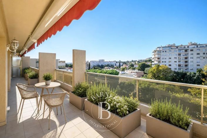 Image No.2-3 Bed Apartment for sale