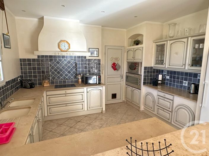 Image No.14-5 Bed House for sale