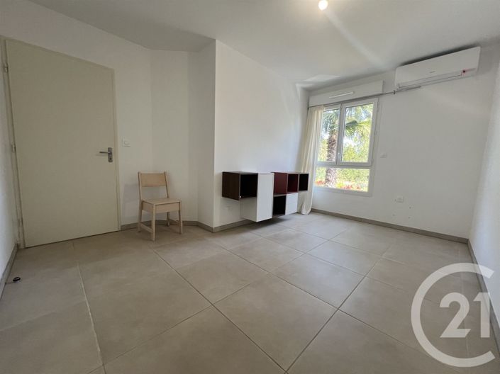 Image No.6-Appartement de 3 chambres à vendre à Cogolin