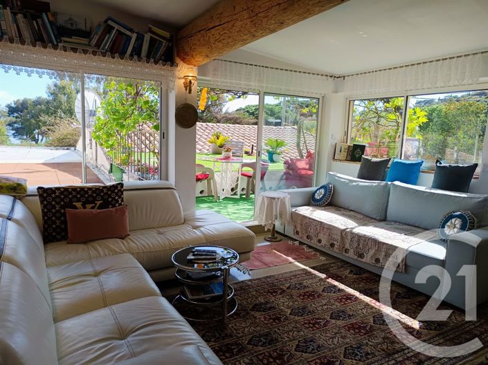 Image No.5-3 Bed House for sale
