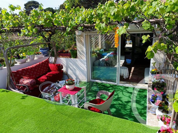 Image No.6-3 Bed House for sale