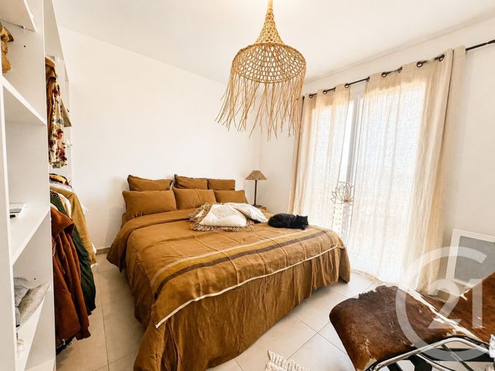 Image No.5-Appartement de 2 chambres à vendre à Cogolin