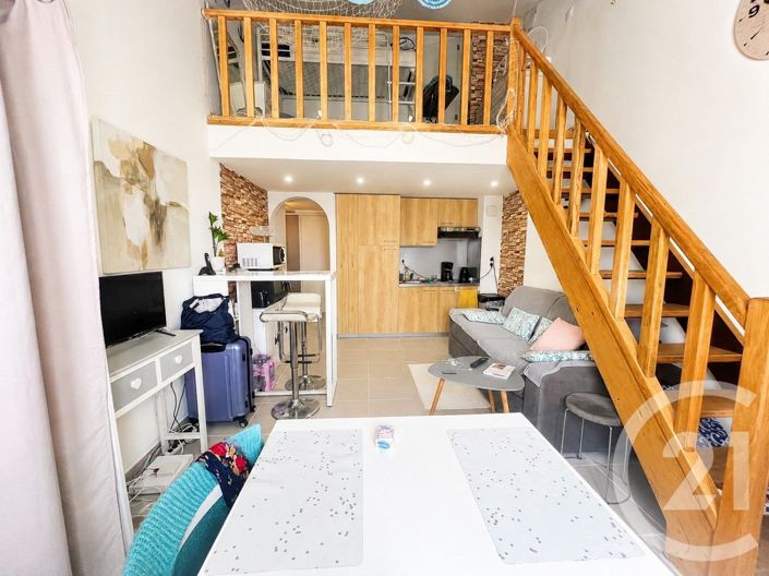 Image No.2-Appartement de 1 chambre à vendre à Le Plan-de-la-Tour
