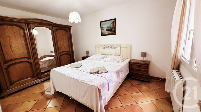 Image No.12-3 Bed House for sale
