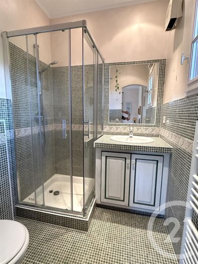 Image No.20-5 Bed House for sale
