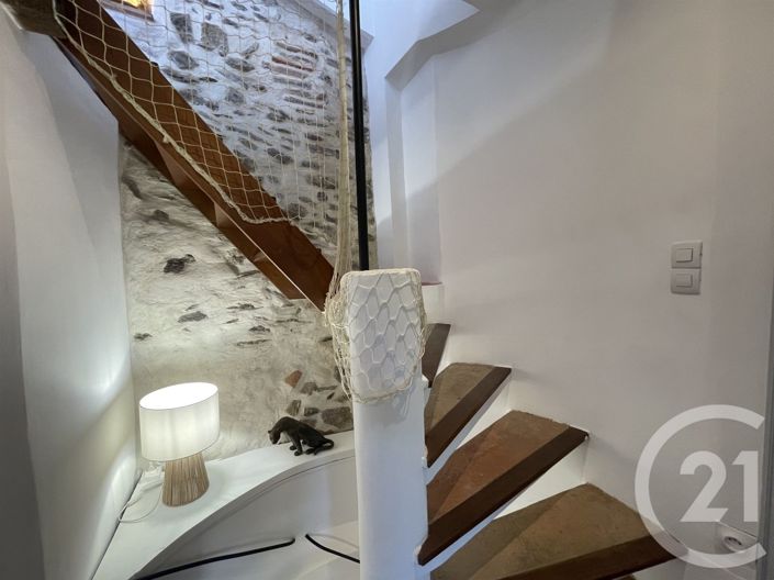 Image No.9-2 Bed House for sale