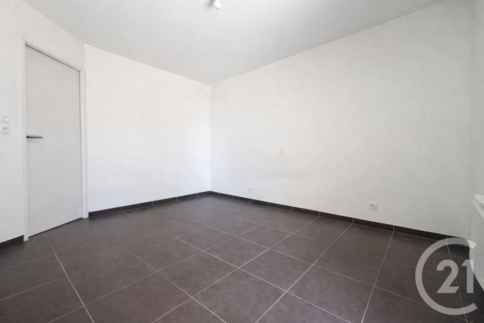 Image No.4-Appartement de 1 chambre à vendre à Cogolin