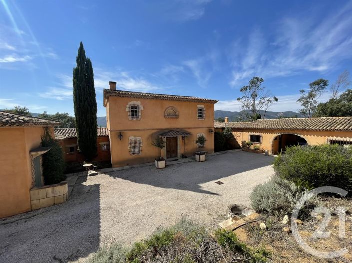 Image No.31-6 Bed House for sale