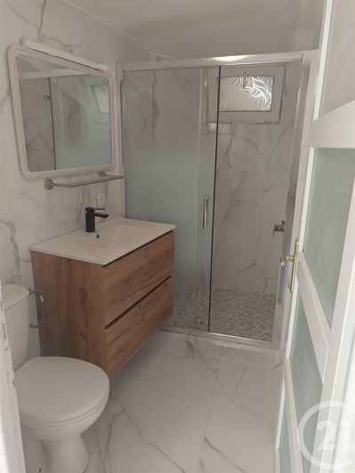 Image No.4-6 Bed House for sale