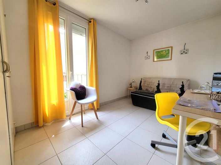 Image No.8-Appartement de 3 chambres à vendre à Cogolin