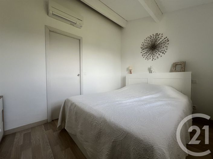 Image No.12-4 Bed House for sale