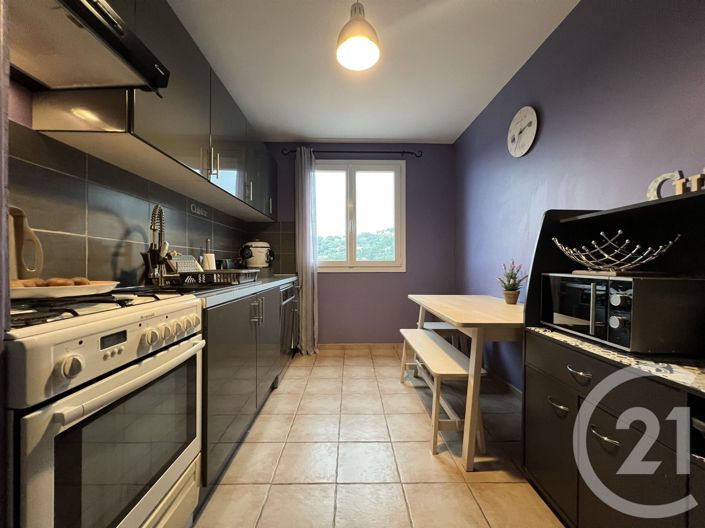 Image No.4-Appartement de 3 chambres à vendre à Grimaud