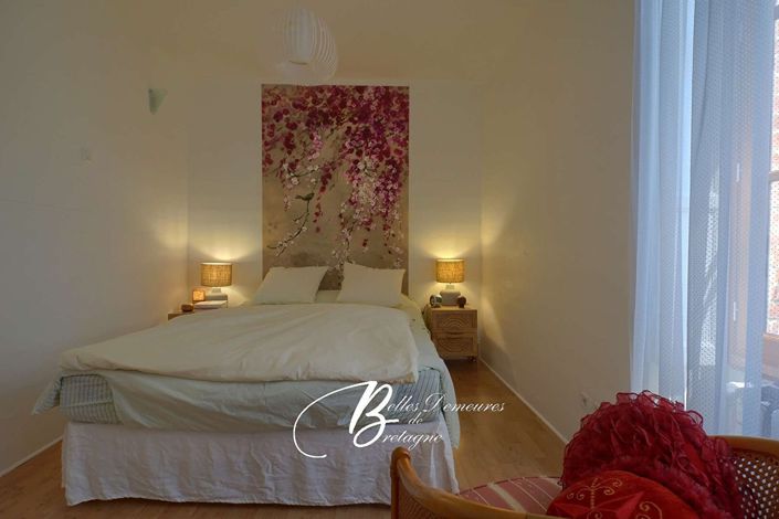 Image No.15-5 Bed House for sale